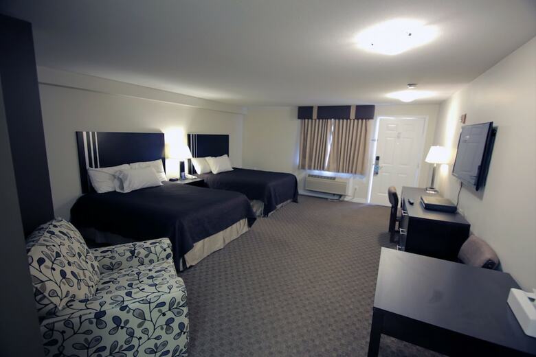 Motel Travelodge By Wyndham Kamloops Mountview