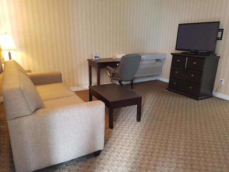 Motel Travelodge By Wyndham Kamloops Mountview