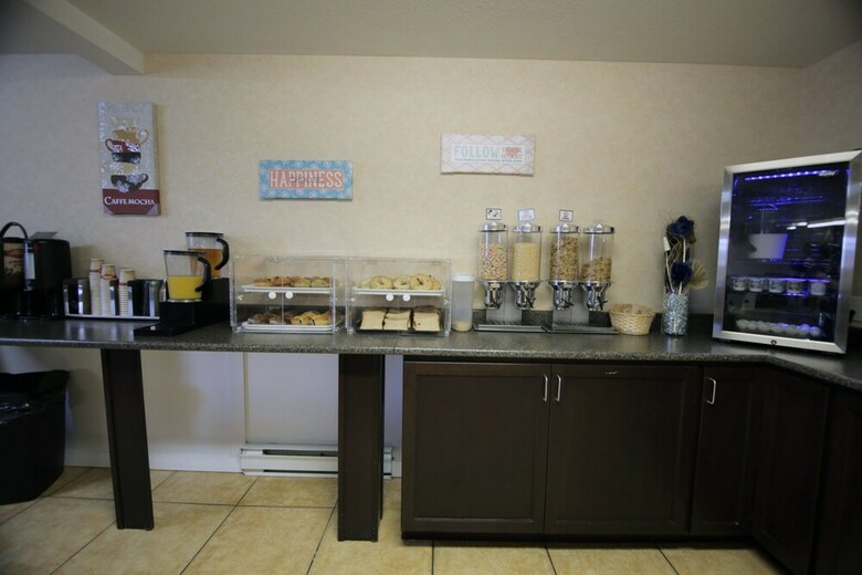Motel Travelodge By Wyndham Kamloops Mountview