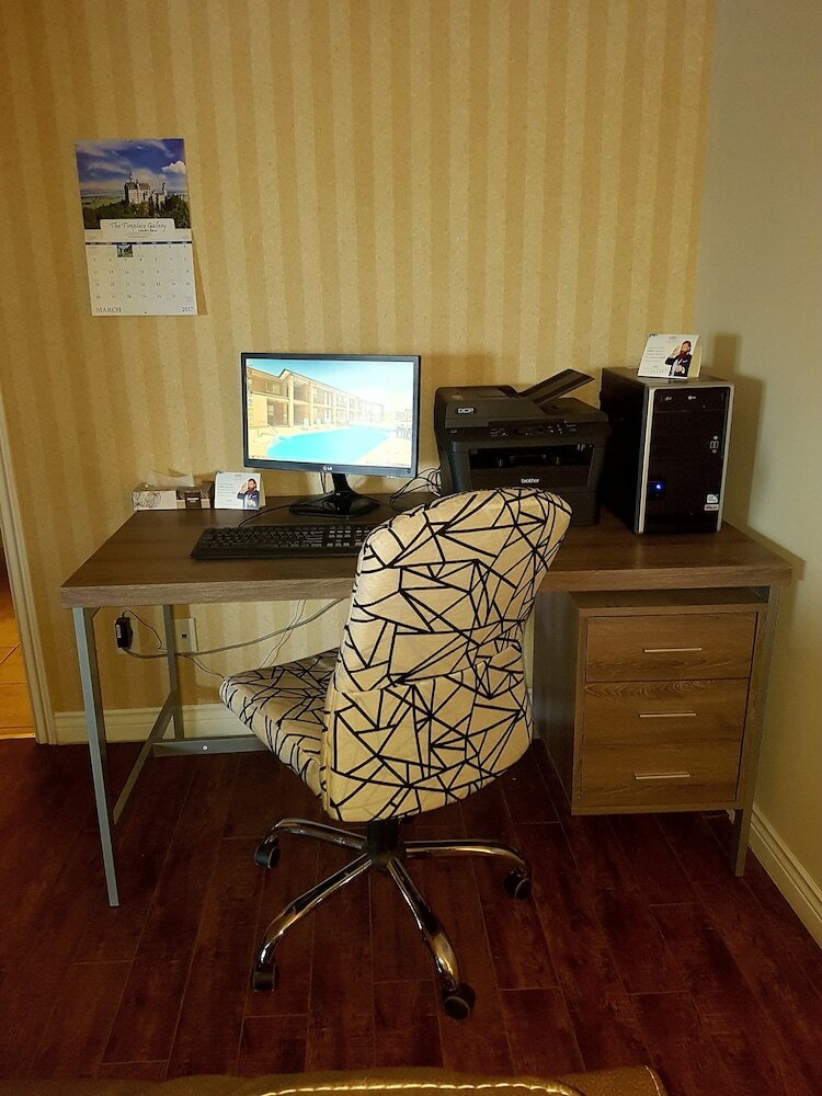 Motel Travelodge By Wyndham Kamloops Mountview
