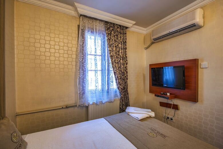 Kozan City Hotel