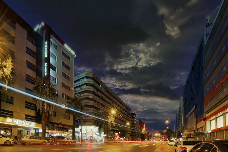 Kozan City Hotel
