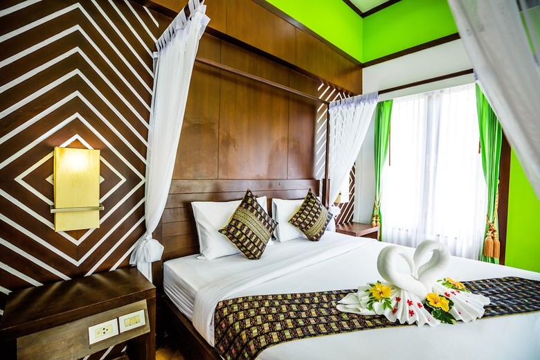 Apartamento Phi Phi Andaman Beach Resort