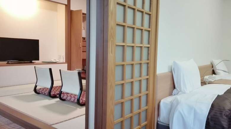Hotel Mahoroba