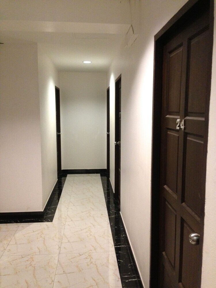 Hotel Katesiree House