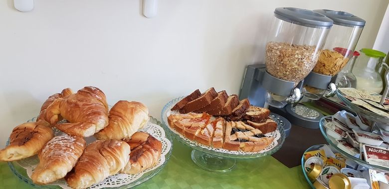 Bed & Breakfast Mia Suites