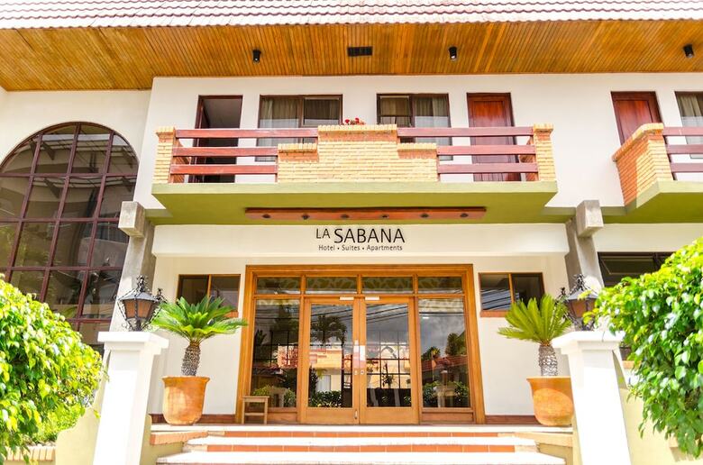 Aparthotel La Sabana Hotel Suites Apartments