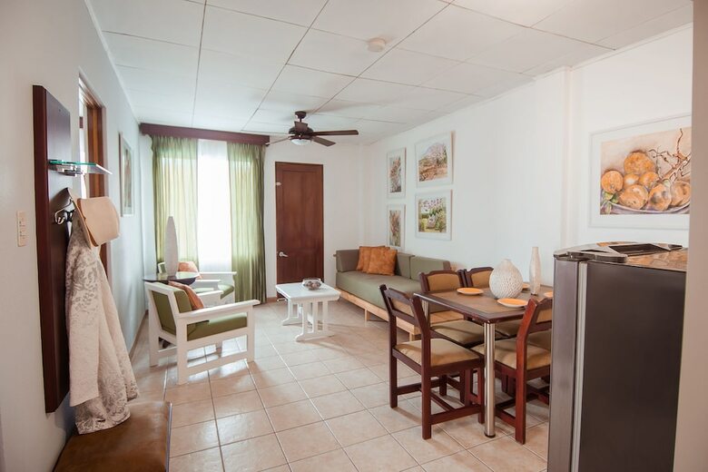 Aparthotel La Sabana Hotel Suites Apartments