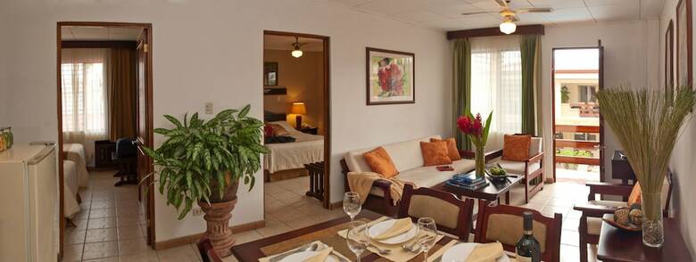 Aparthotel La Sabana Hotel Suites Apartments