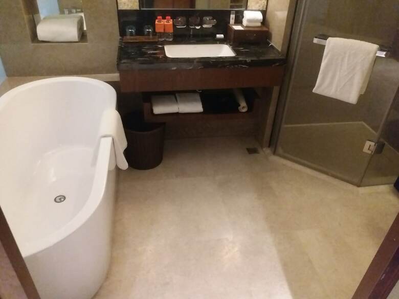 Hotel Crowne Plaza Zhangjiajie Wulingyuan
