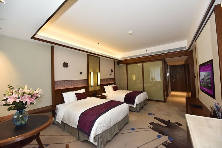Hotel Crowne Plaza Zhangjiajie Wulingyuan