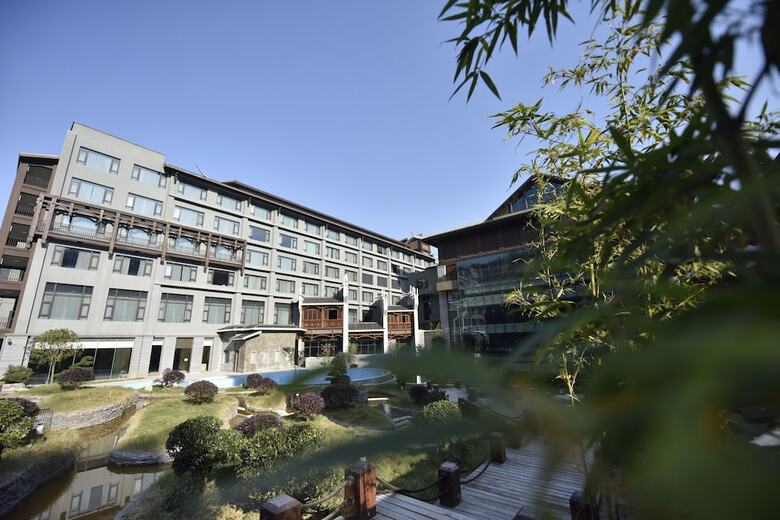 Hotel Crowne Plaza Zhangjiajie Wulingyuan