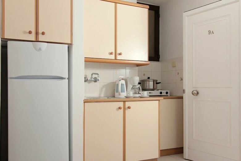 Apollon Apartments