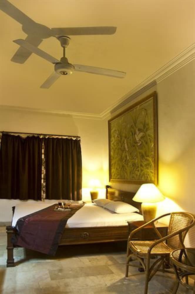 Palm Garden Hotel