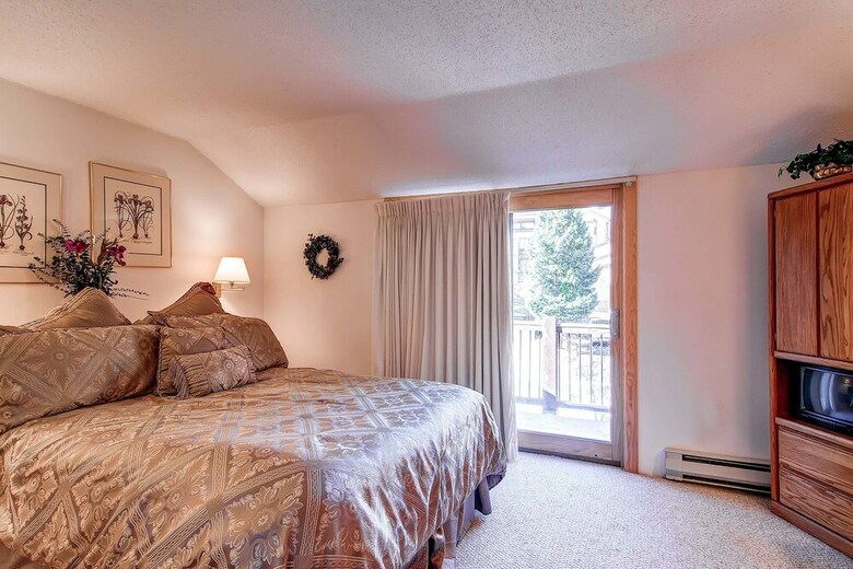 Winterpoint Townhomes By Ski Country Resorts