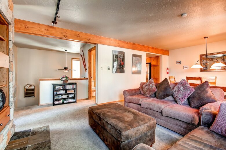 Lances West By Ski Country Resorts
