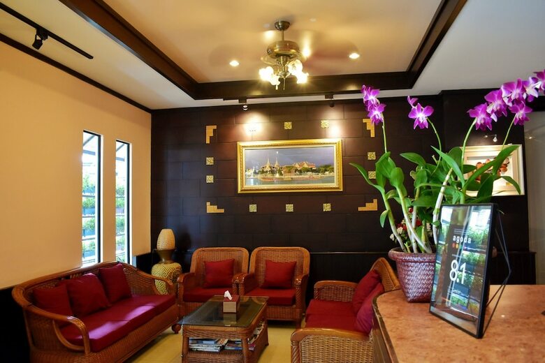 Hotel Outdoor Inn And Restaurant
