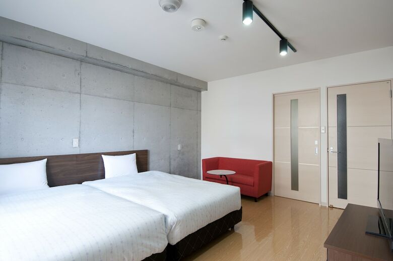 Hotel Naha-west Inn