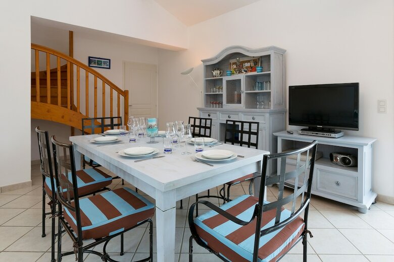 Apartamento Madame Vacances Le Domaine de Vertmarines