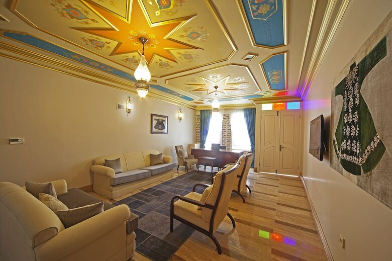 Hotel Azade Premier