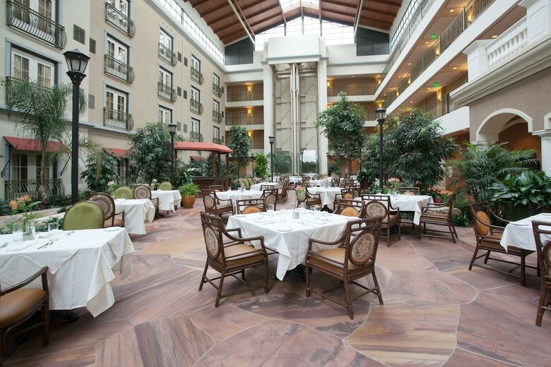 Hotel Woolley's Classic Suites