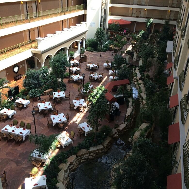 Hotel Woolley's Classic Suites