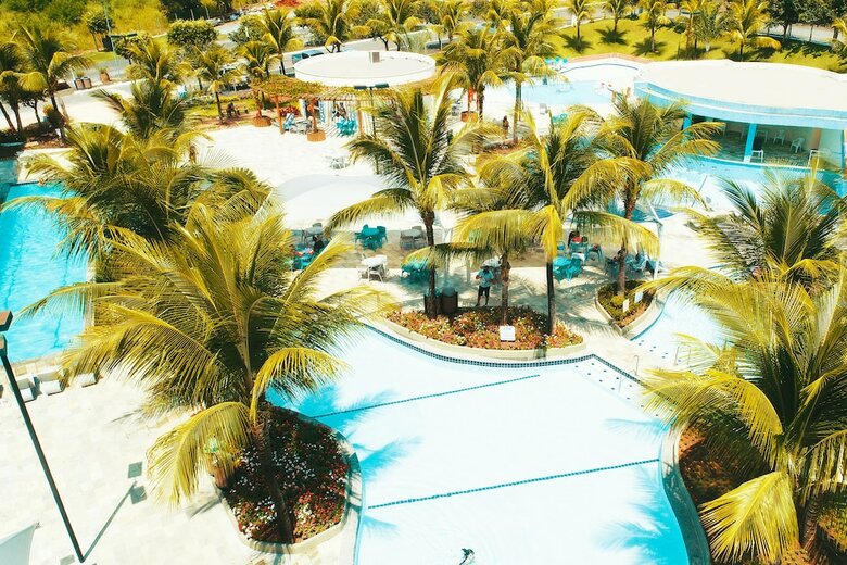 Lagoa Quente Hotel