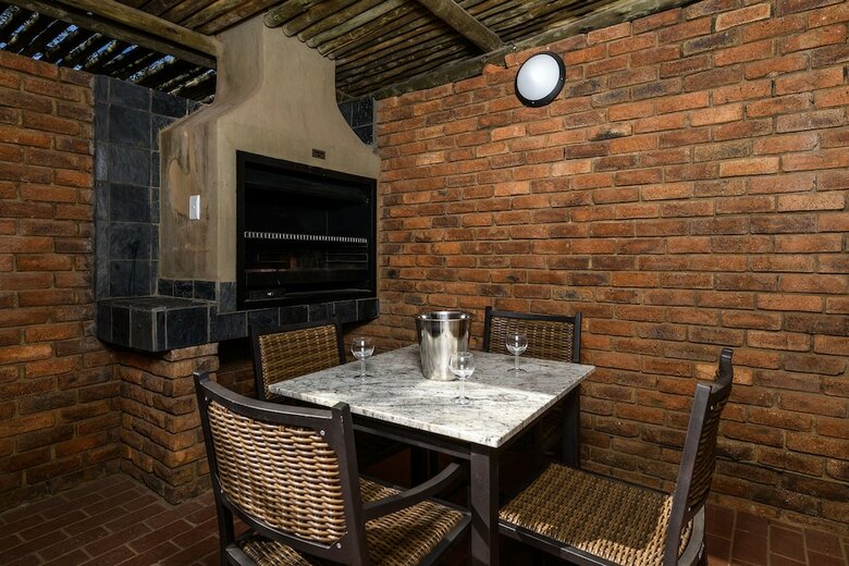 Apartamentos Dikhololo