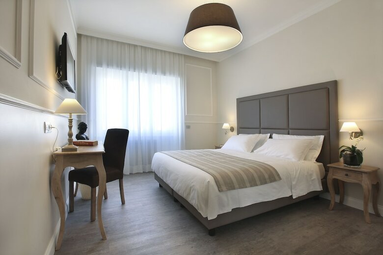 Hotel Seven Suites