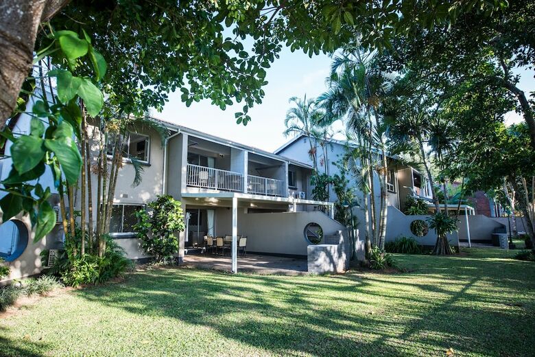 Apartamentos First Group Lake View Cabanas