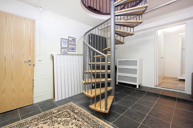 Hotel Guesthouse Hv�t�