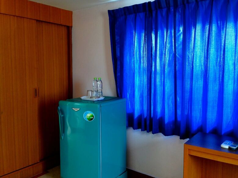 Cherry Hotel