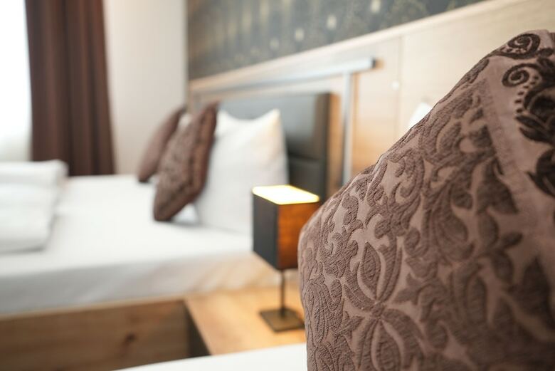 Hotel Attach�