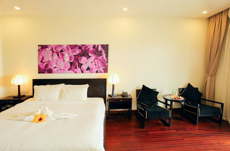 Thanh Binh Riverside Hotel