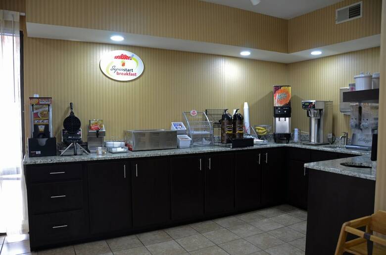 Motel Super 8 By Wyndham Franklin Hwy 31