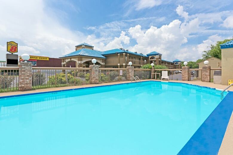 Motel Super 8 By Wyndham Franklin Hwy 31