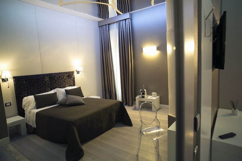 Piccolo Piazza Di Spagna Suites