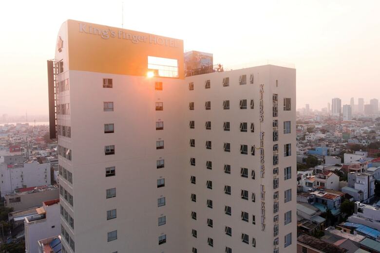 King's Finger Hotel