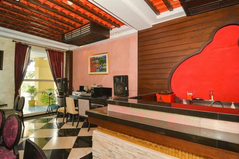 Rich Boutique Hotel