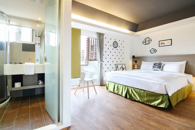 Papersun Hotel