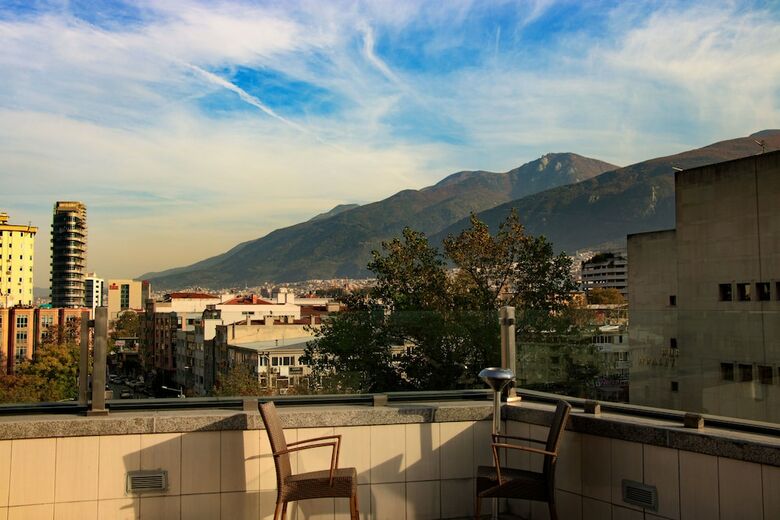 Bur�man Hotel