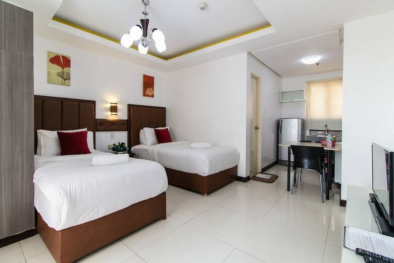 Jmm Grand Suites