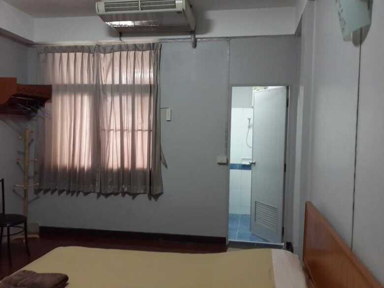 Hotel White Orchid Inn