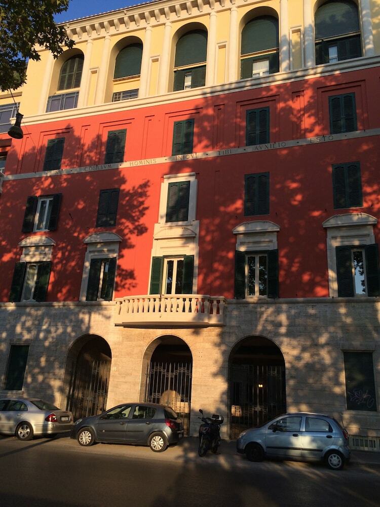 Augustana House