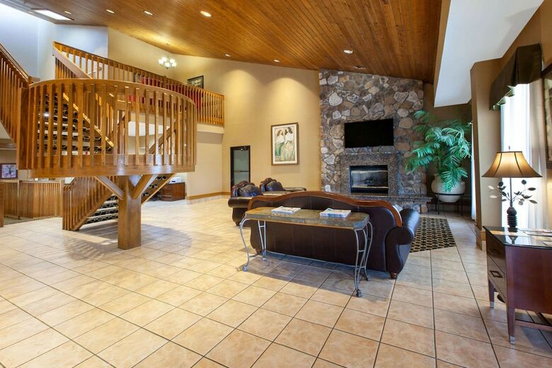Hotel Baymont By Wyndham Franklin