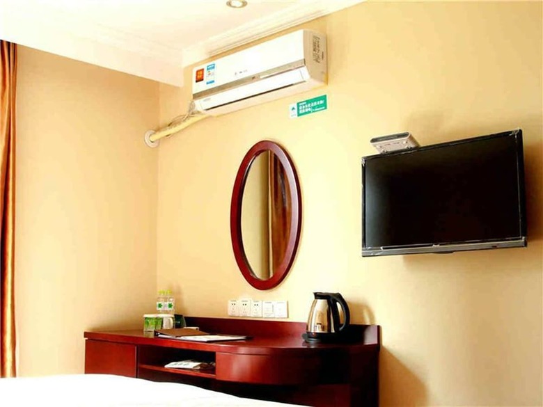 Greentree Inn Zhenjiang Gaotie Wanda Square Express Hotel
