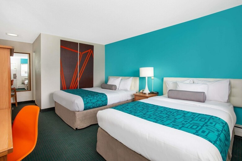 Hotel Howard Johnson By Wyndham Colorado Springs