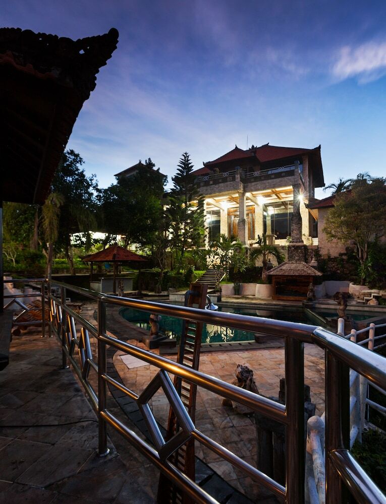Hotel Puri Uluwatu Villas