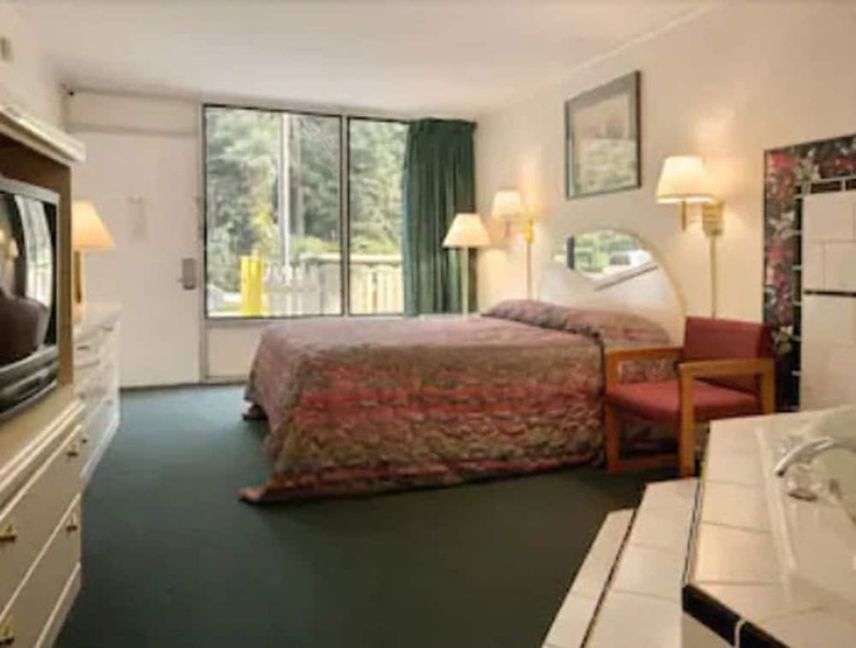 Hotel Super 8 By Wyndham Carlisle North