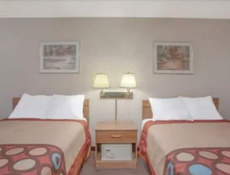 Hotel Super 8 By Wyndham Carlisle North